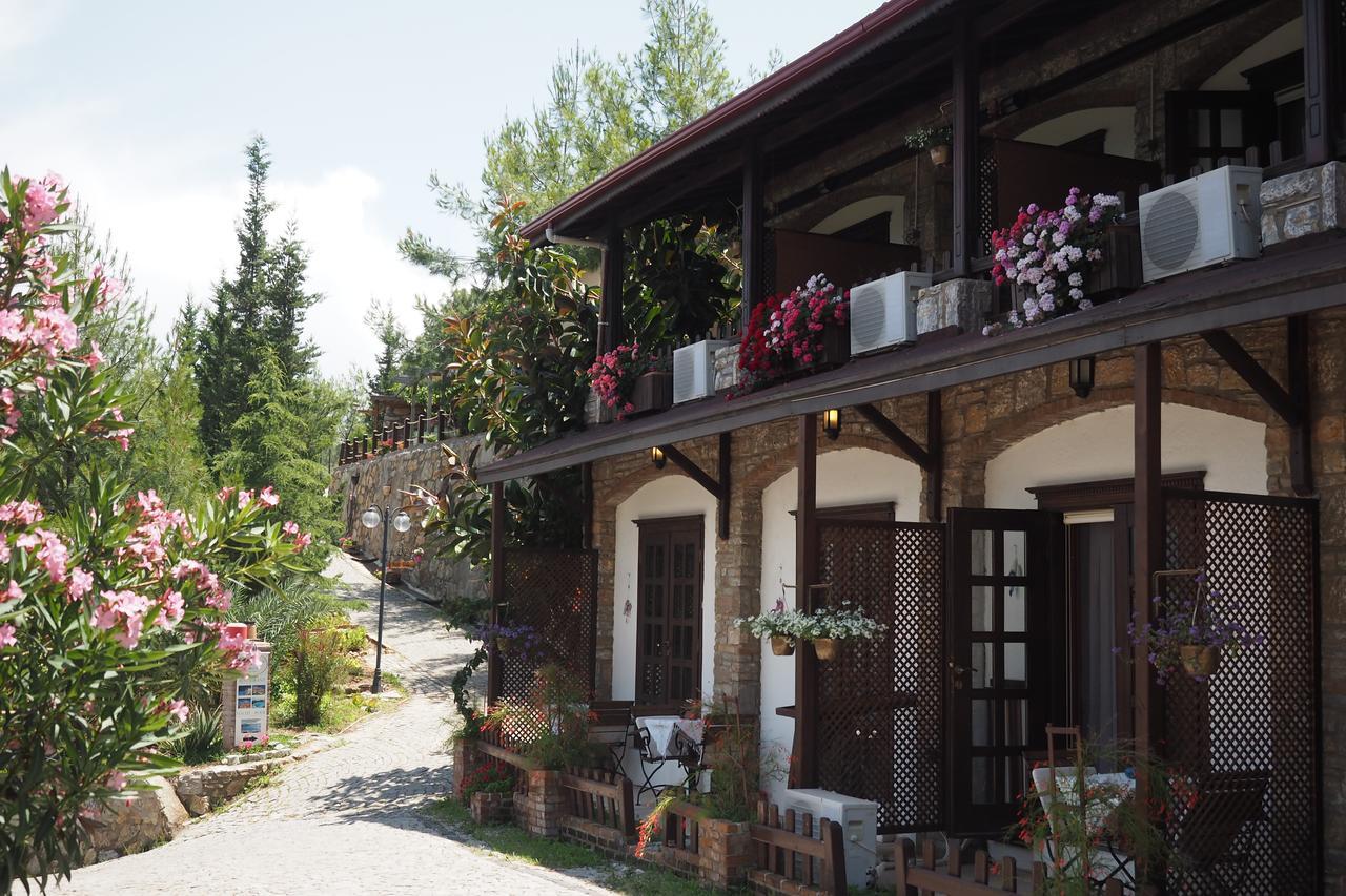 Loca Hotel Side Exteriér fotografie